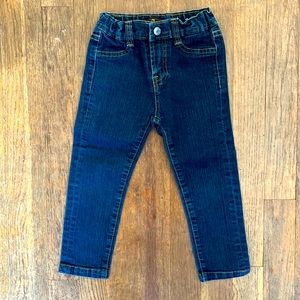 NWOT 7forallmankind baby denim! Snap button and zipper closure. Size 3T
